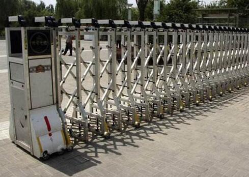 紅旗北郡一直信賴張家口出安智能伸縮門