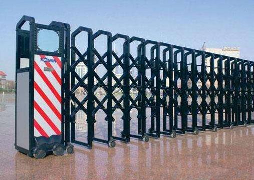 秦皇島出安智能為秦皇島秦伊鑄造有限公司添上電動(dòng)伸縮門(mén)