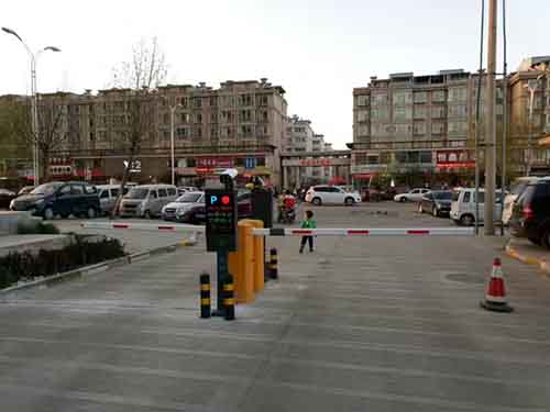 長(zhǎng)治香閱四季道閘案例 - 中出網(wǎng)-智能出入口與停車(chē)充電門(mén)戶(hù)