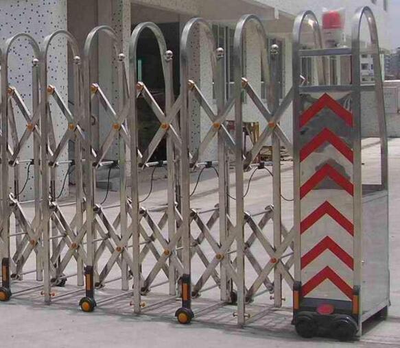 鴻鼎南悅名城與衢州出安智能伸縮門達(dá)成合作協(xié)議