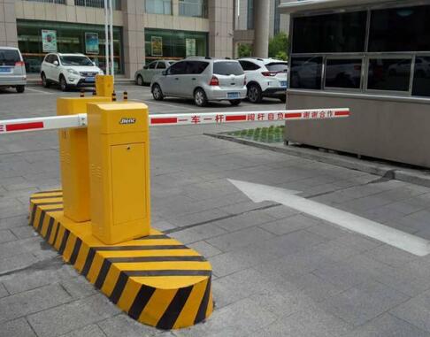 舟山出安智能道閘點綴舟山市安格機械有限公司