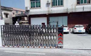 撫州君達(dá)公司伸縮門案例