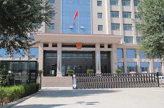 晉中市人民政府伸縮門案例 - 中出網(wǎng)-智能出入口與停車充電門戶