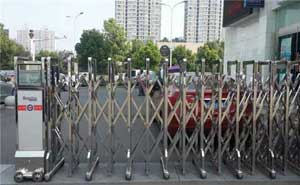 慶賀六安出安智能電動(dòng)伸縮門(mén)進(jìn)駐六安市建設(shè)銀行