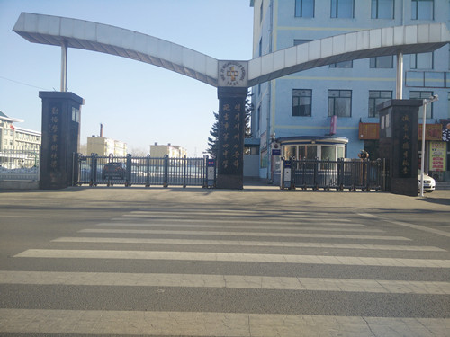 喜迎延安出安智能電動(dòng)伸縮門進(jìn)駐延安第四中學(xué)