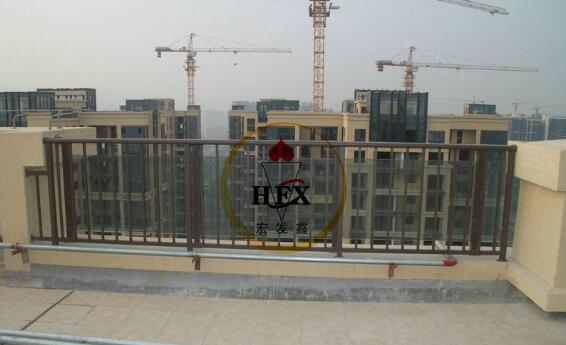 深圳出安智能鋅鋼陽臺(tái)護(hù)欄進(jìn)駐深圳金享利