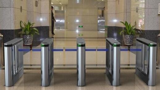 何為定制荊門智能通道閘服務(wù)？它為企業(yè)帶來什么價值？