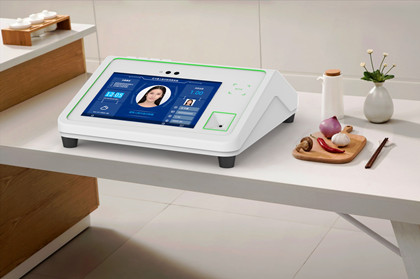 云卡通人臉識(shí)別消費(fèi)機(jī)