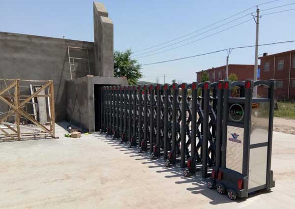 漯河建業(yè)?西城森林半島電動(dòng)伸縮門案例 - 中出網(wǎng)-智能出入口與停車充電門戶