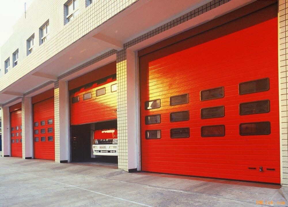 工業(yè)門(mén)