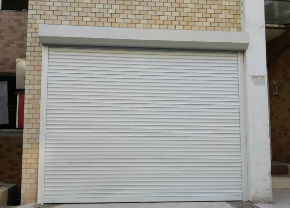 來(lái)賓水晶卷簾門產(chǎn)品性價(jià)比高