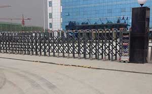 四川青木制藥有限公司（眉山）伸縮門案例