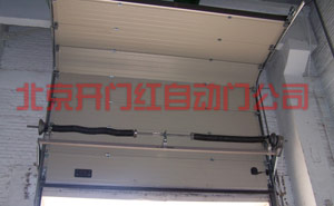 工業(yè)提升門 - 半垂直提升門