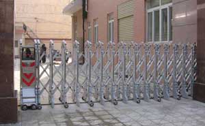 七臺(tái)河市熱力公司伸縮門案例