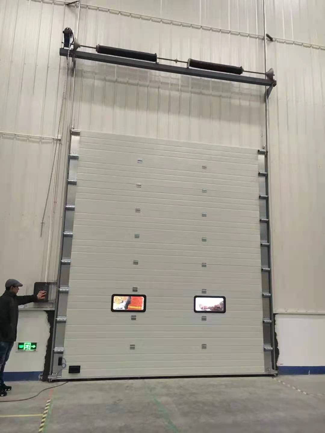 工業(yè)提升門