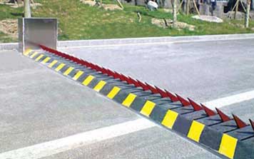 破胎器 - 阻車(chē)破胎器2