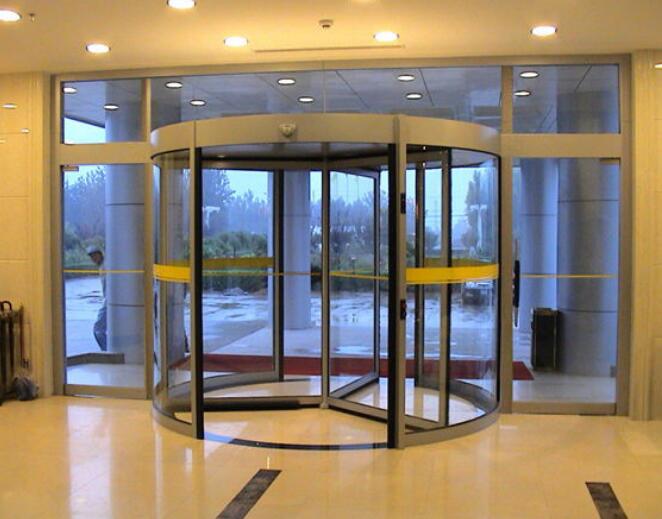 三翼氟碳噴涂自動(dòng)旋轉(zhuǎn)門