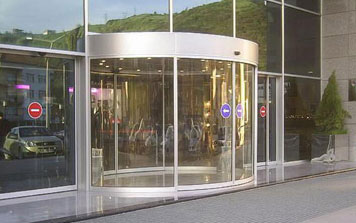 氟碳噴涂全弧自動(dòng)門(mén)