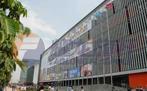 廣州保利世貿(mào)廣場(chǎng)旗桿案例