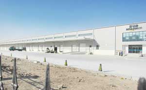 亞馬遜保溫滑升門案例