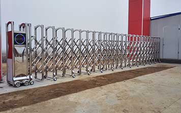 電動(dòng)伸縮門 - 伸縮門-銀鋼323