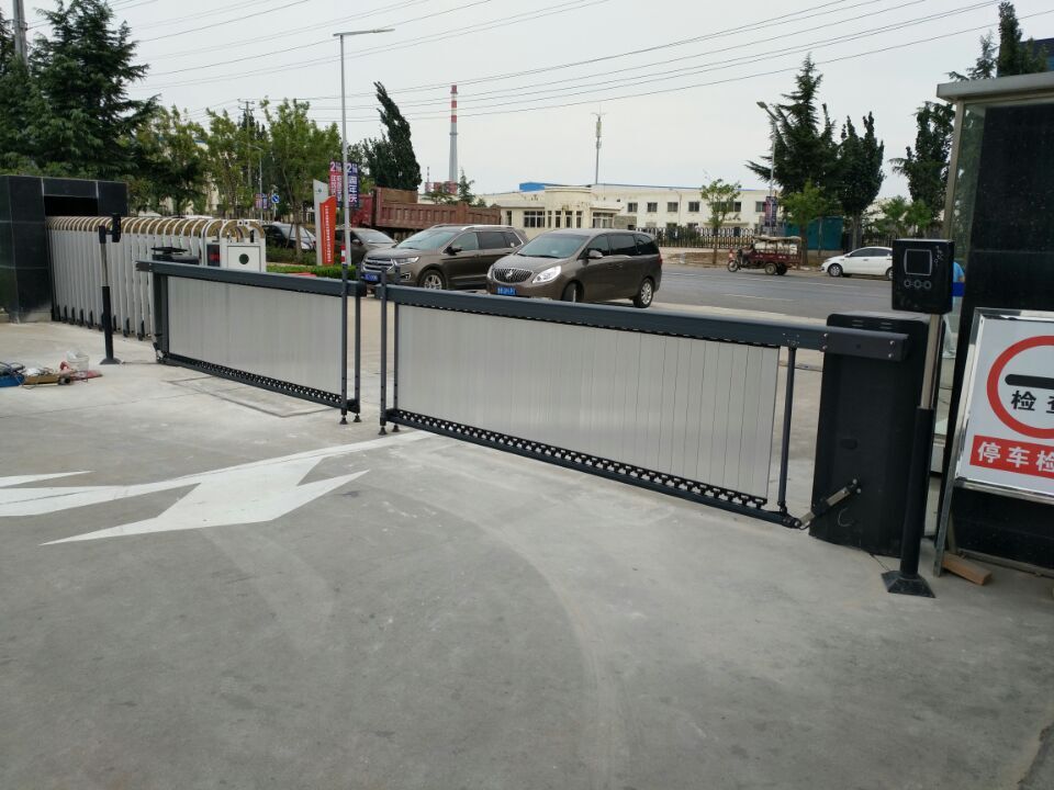 藍(lán)牙停車場