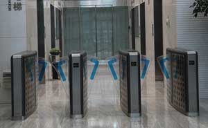 中國(guó)移動(dòng)大廈通道閘案例