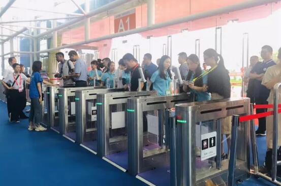 中控智慧助力首屆中國(guó)-非洲經(jīng)貿(mào)博覽會(huì)暨中非經(jīng)貿(mào)合作論壇順利舉行