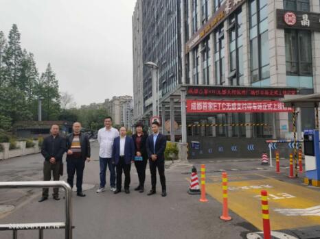 德立云無人值守停車場(chǎng)管理系統(tǒng)打造成都停車新創(chuàng)舉