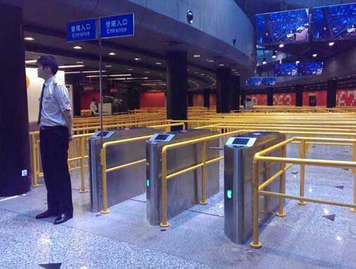 上海東方明珠電視塔三輥閘案例 - 中出網(wǎng)-智能出入口與停車充電門(mén)戶