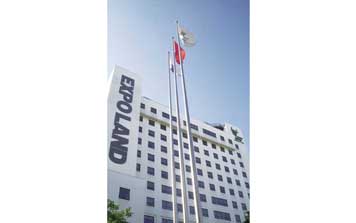 不銹鋼內(nèi)置式360°順風(fēng)定位旗桿