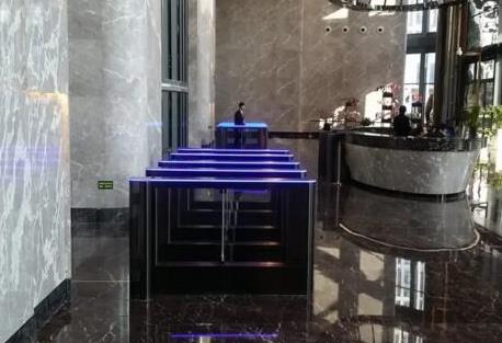 【喜報】令令開門落地福州首座直升機(jī)停機(jī)坪寫字樓：宇洋中央金座