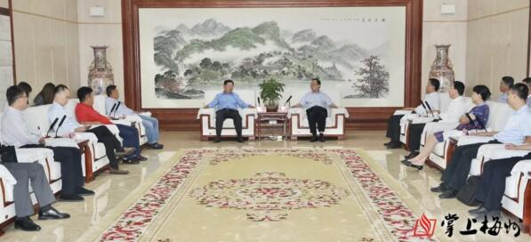 陳敏會(huì)見佳都科技劉偉董事長(zhǎng)一行