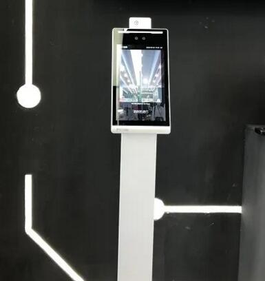 人臉識別測溫儀