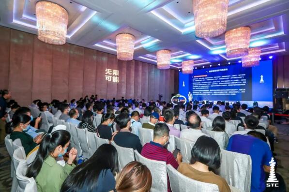 大咖云集，與佳都科技共話“智慧灣區(qū)軌道交通的發(fā)展與思考”平行論壇