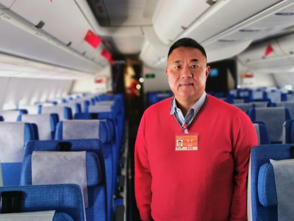 共赴春天的盛會！全國政協(xié)委員、佳都科技集團董事長劉偉今赴京參加全國兩會