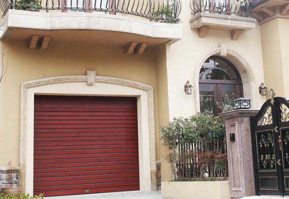 豪華電動車庫門