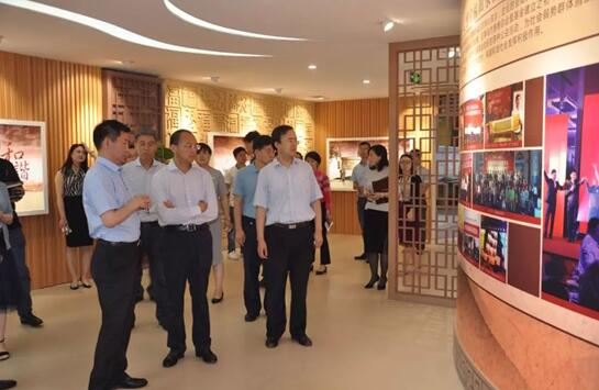 市政府黨組成員，紅島經(jīng)濟(jì)區(qū)、青島高新區(qū)工委書(shū)記王作安一行到博寧福田調(diào)研指導(dǎo)