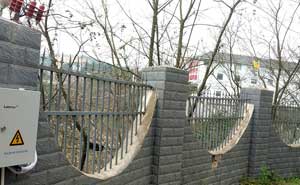 貴州省交警總隊(duì)電子圍欄案例 - 中出網(wǎng)-智能出入口與停車充電門戶