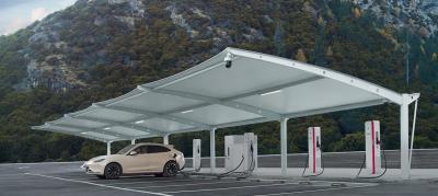 華夏鯤鵬桑堆服務區(qū)超充站