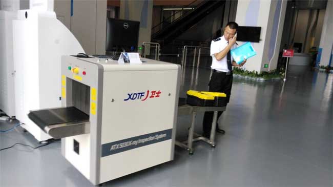 廈門科技園安檢機(jī)案例 - 中出網(wǎng)-智能出入口與停車充電門戶