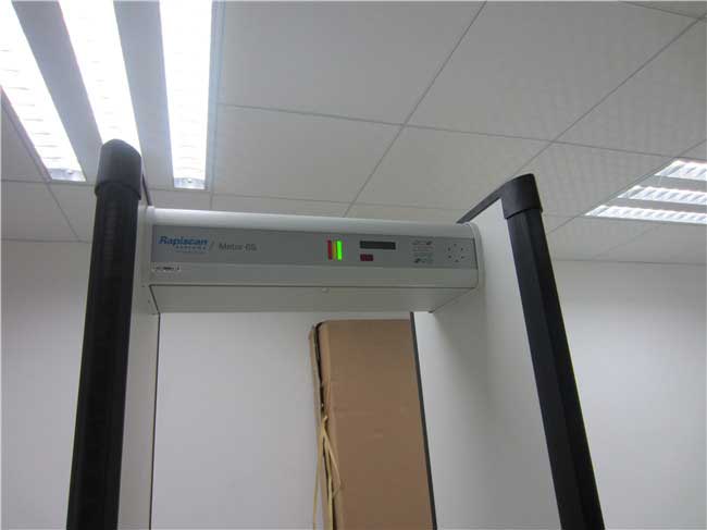 德賽集團(tuán)安裝METOR6S金屬探測(cè)門案例 - 中出網(wǎng)-智能出入口與停車充電門戶