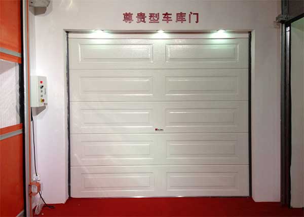 防夾手翻板車庫門