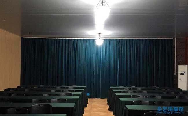 佛山第一中學電動窗簾案例 - 中出網-智能出入口與停車充電門戶