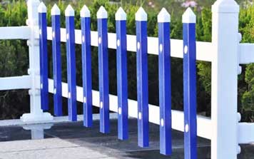 PVC護(hù)欄 - PVC草坪護(hù)欄