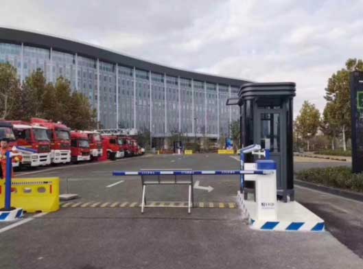 珠海航展停車場(chǎng)系統(tǒng)案例 - 中出網(wǎng)-智能出入口與停車充電門戶