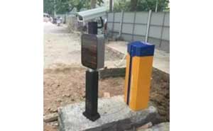 陜西興平市人民醫(yī)院車牌識別系統(tǒng)案例 - 中出網(wǎng)-智能出入口與停車充電門戶