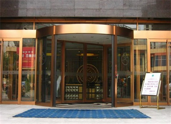 熱烈祝賀本溪出安智能旋轉門進駐本溪天著國際溫泉休閑度假地