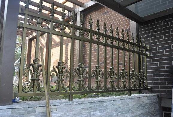 江南印象安裝常州出安智能護(hù)欄正式投入使用