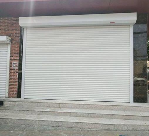 鎮(zhèn)江鋁合金卷簾門與塑鋼卷簾門有什么不一樣？